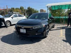 Photo of the vehicle Honda Accord