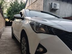 Сүрөт унаа Hyundai Solaris