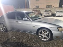 Photo of the vehicle Nissan Laurel