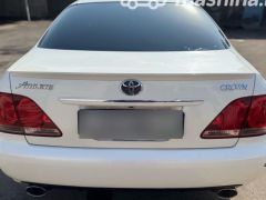 Сүрөт унаа Toyota Crown