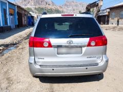 Сүрөт унаа Toyota Sienna