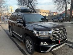 Сүрөт унаа Toyota Land Cruiser