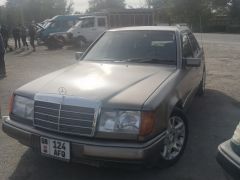 Фото авто Mercedes-Benz W124