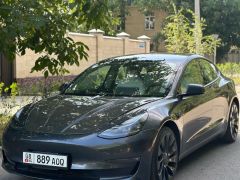 Сүрөт унаа Tesla Model 3