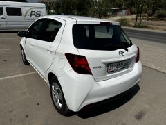 Сүрөт унаа Toyota Yaris