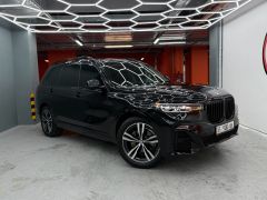 Фото авто BMW X7