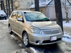 Сүрөт унаа Toyota Raum