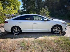 Photo of the vehicle Hyundai Sonata