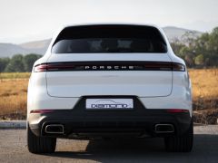 Сүрөт унаа Porsche Cayenne