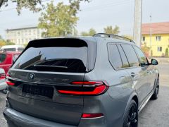 Фото авто BMW X7