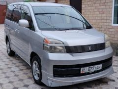 Сүрөт унаа Toyota Voxy