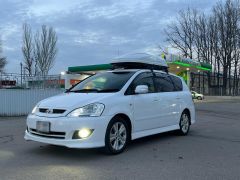 Photo of the vehicle Toyota Ipsum