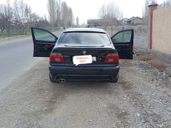 Photo of the vehicle BMW 3 Series