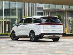 Сүрөт унаа Kia Carnival