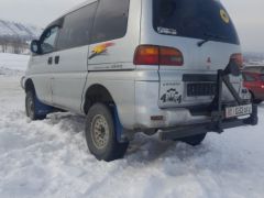 Сүрөт унаа Mitsubishi Delica