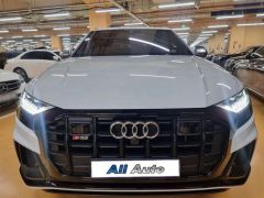 Фото авто Audi SQ8