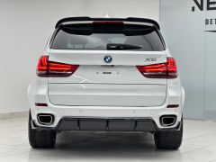 Photo of the vehicle BMW X5