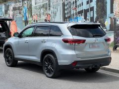 Сүрөт унаа Toyota Highlander