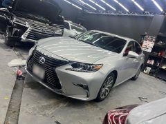 Фото авто Lexus ES