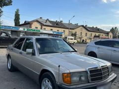 Photo of the vehicle Mercedes-Benz 190 (W201)