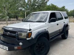 Photo of the vehicle Toyota Hilux Surf