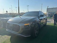 Сүрөт унаа Audi Q8