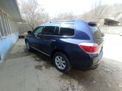 Photo of the vehicle Toyota Highlander