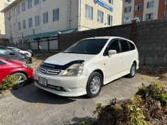 Сүрөт унаа Honda Stream