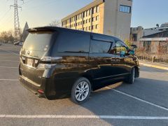 Фото авто Toyota Vellfire