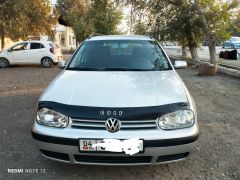 Фото авто Volkswagen Golf