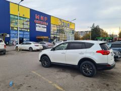 Сүрөт унаа Toyota RAV4