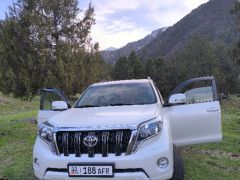 Сүрөт унаа Toyota Land Cruiser Prado