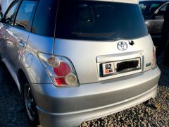 Photo of the vehicle Toyota Ist