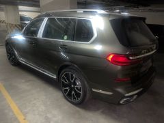 Фото авто BMW X7