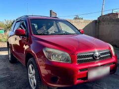 Сүрөт унаа Toyota RAV4