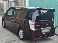 Фото авто Honda Stepwgn