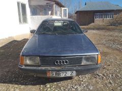 Photo of the vehicle Audi 100