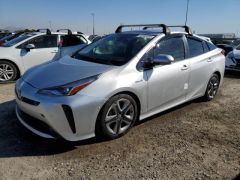 Сүрөт унаа Toyota Prius