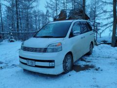 Сүрөт унаа Toyota Voxy