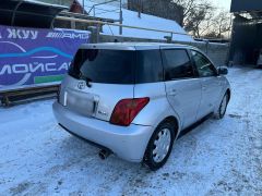 Photo of the vehicle Toyota Ist