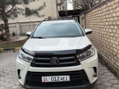 Сүрөт унаа Toyota Highlander