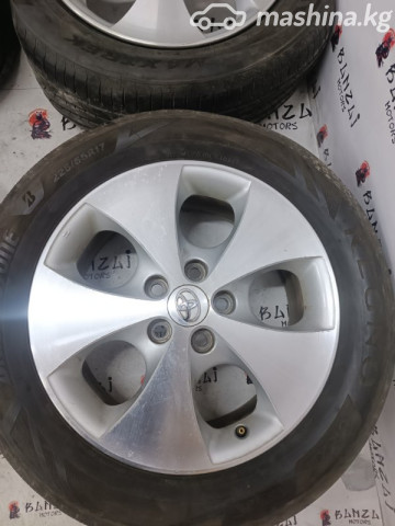 Wheel rims - Диск R17 5x114.3 с шиной