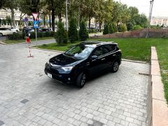 Сүрөт унаа Toyota RAV4