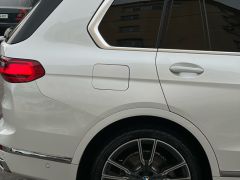 Photo of the vehicle BMW X7