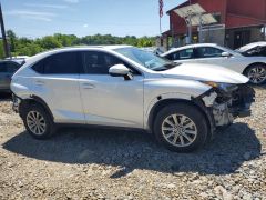 Photo of the vehicle Lexus NX