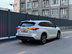 Сүрөт унаа Toyota Highlander