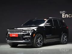 Photo of the vehicle Jeep Grand Cherokee