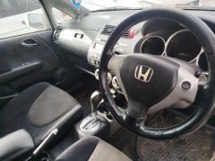 Фото авто Honda Fit