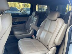 Сүрөт унаа Kia Carnival