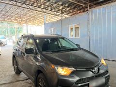 Сүрөт унаа Toyota RAV4